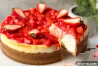 Luscious Strawberry Cheesecake