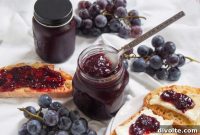 Delicious Homemade Concord Grape Jelly