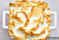 Classic Southern Baked Banana Pudding