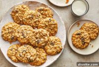 Melt-in-Your-Mouth Soft Oatmeal Cookies