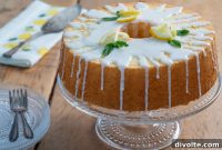 Cloud-Like Chiffon Cake