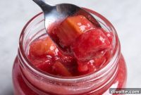 Sweet & Tangy Rhubarb Sauce