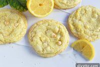 Irresistible White Chocolate Chip Cookies