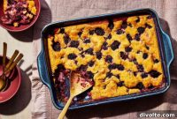 Simple Blackberry Cobbler Bliss