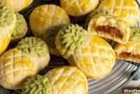 Tropical Pineapple Cookies