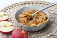 Easy Microwave Baked Apples