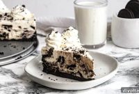 Easy Philadelphia Oreo No-Bake Cheesecake