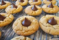 Peanut Butter Blossom Cookies