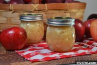 Homemade Apple Jam Pie Jars