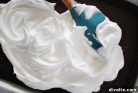 Dreamy Fluffy White Frosting