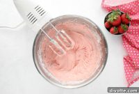 Dreamy Strawberry Cream Cheese Frosting