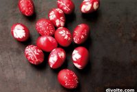 Authentic Greek Easter Egg Dyeing