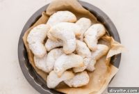 Classic Almond Crescent Cookies