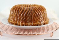 Pineapple Paradise Pound Cake