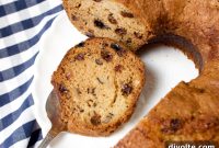 Homestyle Moist Raisin Cake