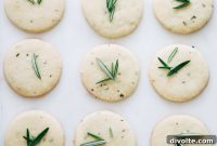 Buttery Rosemary Shortbread Delight
