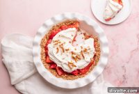 Sweet and Salty Strawberry Pretzel Pie