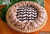 Hawaiian Coconut Haupia Chocolate Pie
