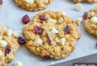 Chewy Cranberry White Chocolate Oatmeal Cookies
