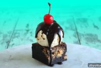 Decadent Peanut Butter Brownie Sundae