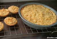 Perfect Apple Crumble Tart