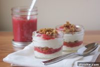 Sweet and Tangy Strawberry Rhubarb Parfait