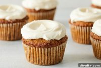 Moist Carrot Cake Cupcakes