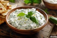 Creamy Herb Yogurt Dip