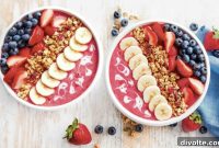 Deliciously Simple Smoothie Bowls