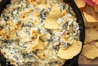 Creamy Spinach Artichoke Dip