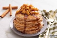 Fluffy Apple Pancakes