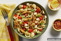 Easy Caprese Pasta Salad