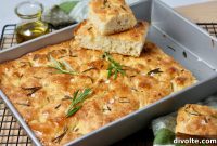Easy Homemade Focaccia Bread