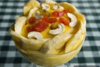 Velvet Banana Custard Delight