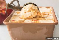 Ultimate Peach Cobbler Sundae