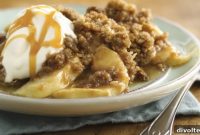 Irresistible Caramel Apple Crisp