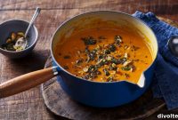 Aromatic Curried Pumpkin Soup