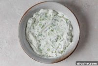 Refreshing Cucumber Yogurt Sauce