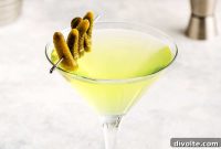 The Perfect Dill Pickle Martini