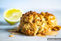 Authentic Maryland Crab Cakes
