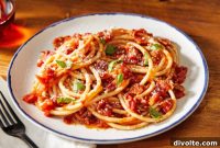 Amatriciana Bucatini Recipe