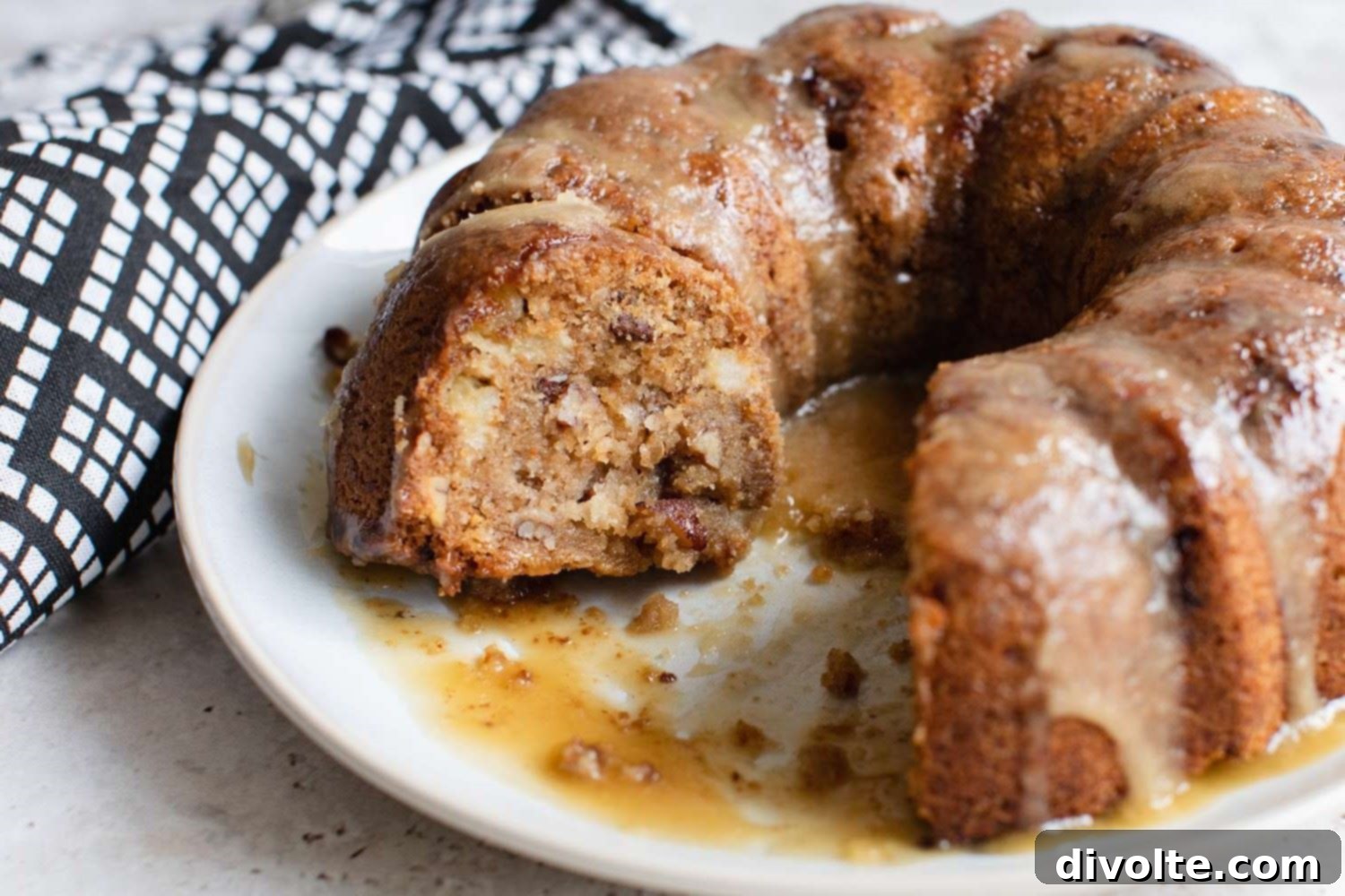 fresh-apple-walnut-cake-recipe