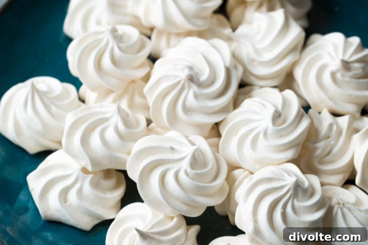 Sweet Meringue Kisses 2 meringue-cookies-recipe