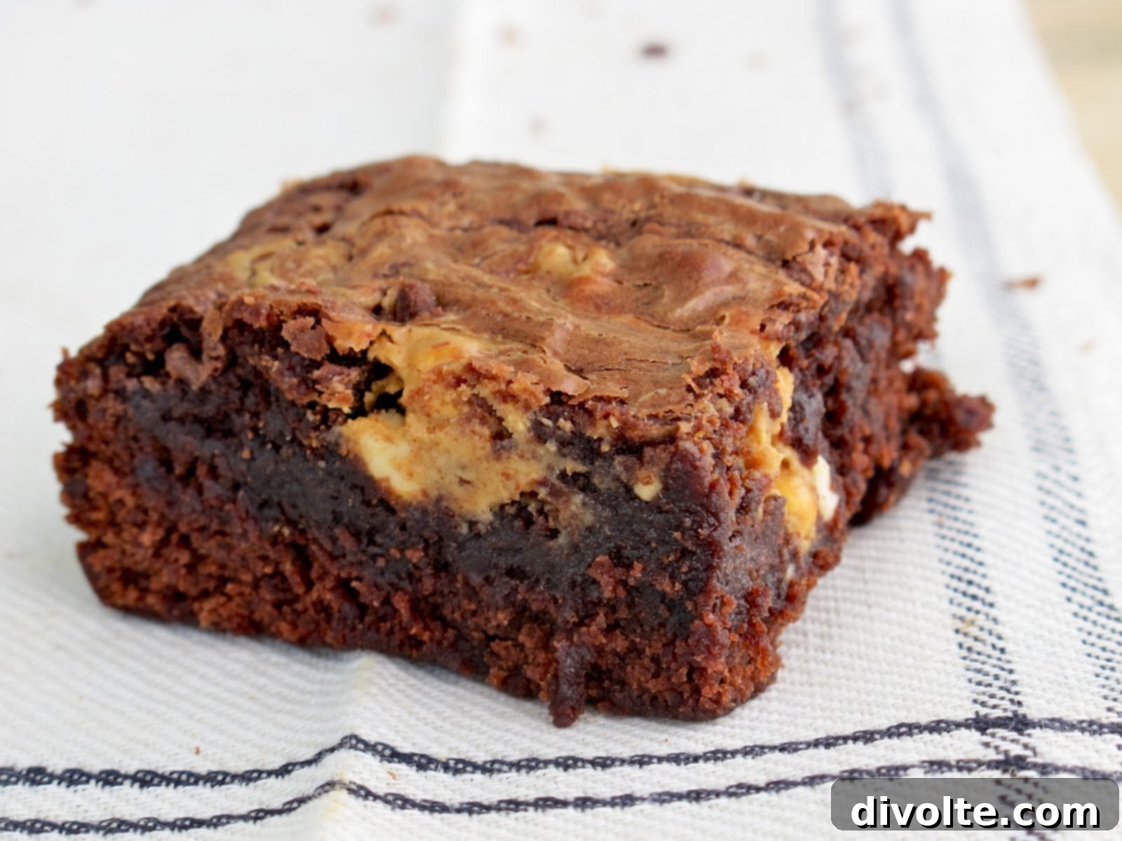 chewy-peanut-butter-brownies-recipe