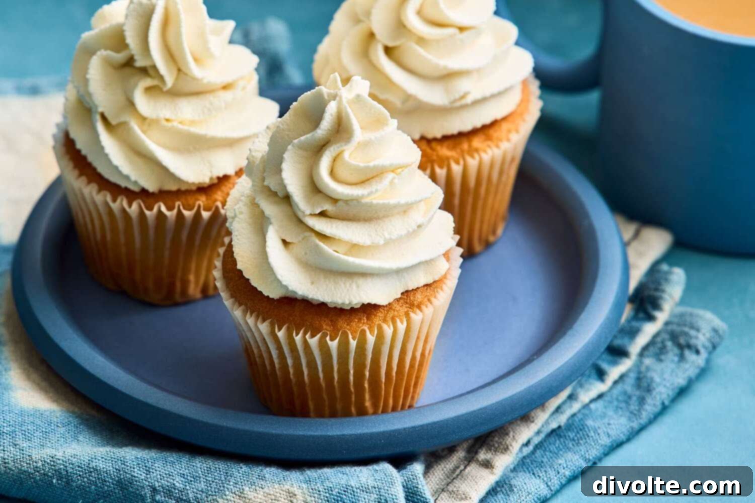 Dreamy Mascarpone Frosting 2 mascarpone-frosting-recipe