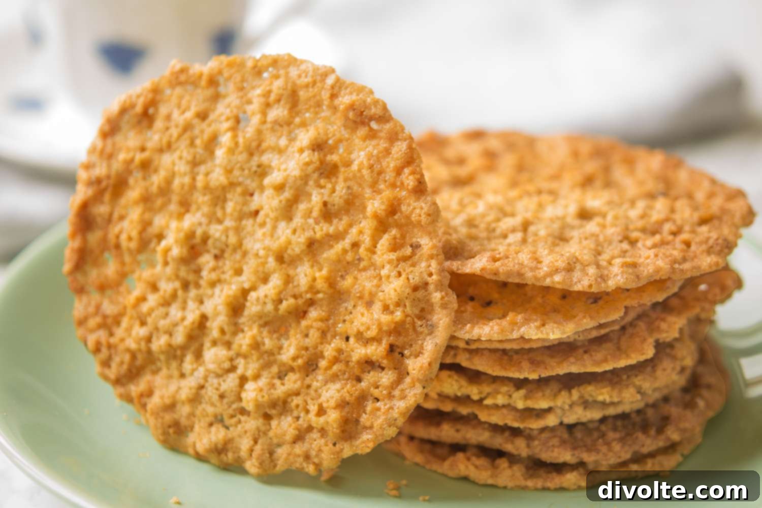 Crispy Lacy Oatmeal Cookies Recipe 2 lacy-oatmeal-cookies-recipe