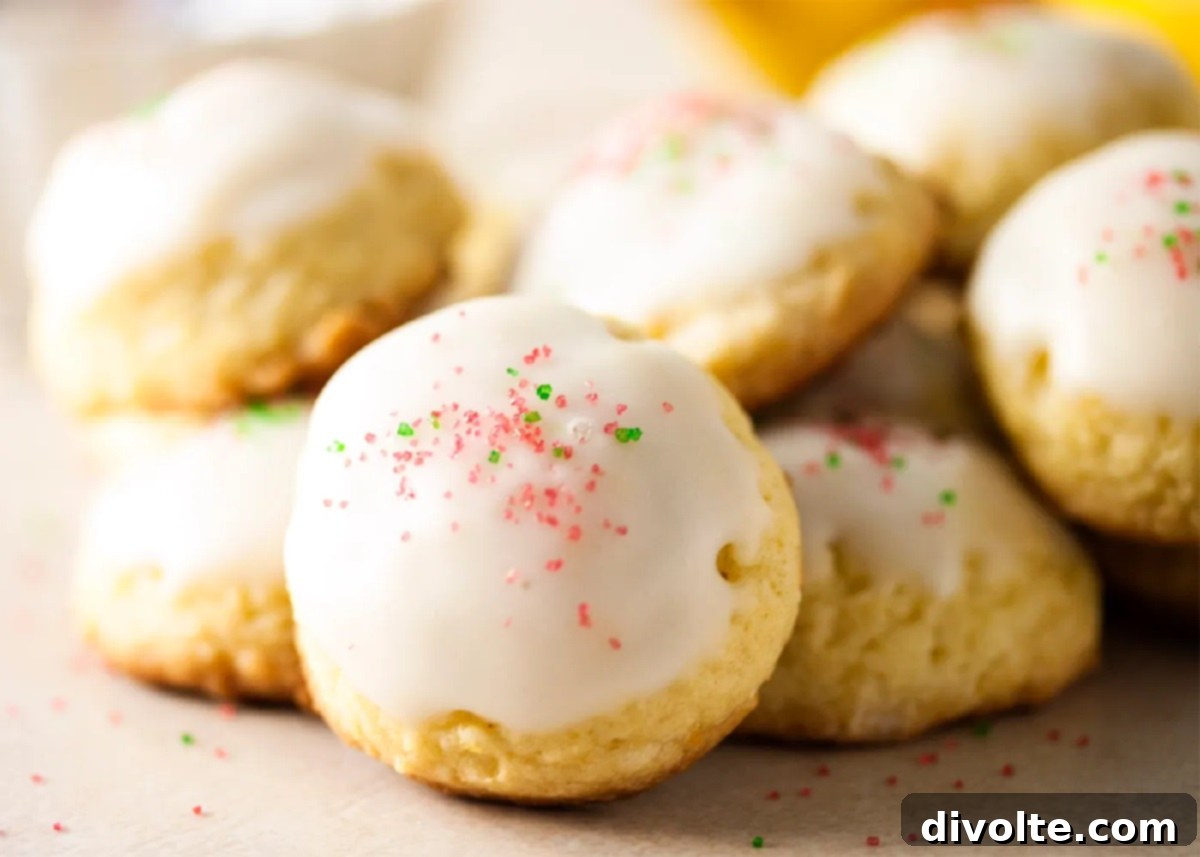 soft-and-fluffy-lemon-ricotta-cookies-recipe