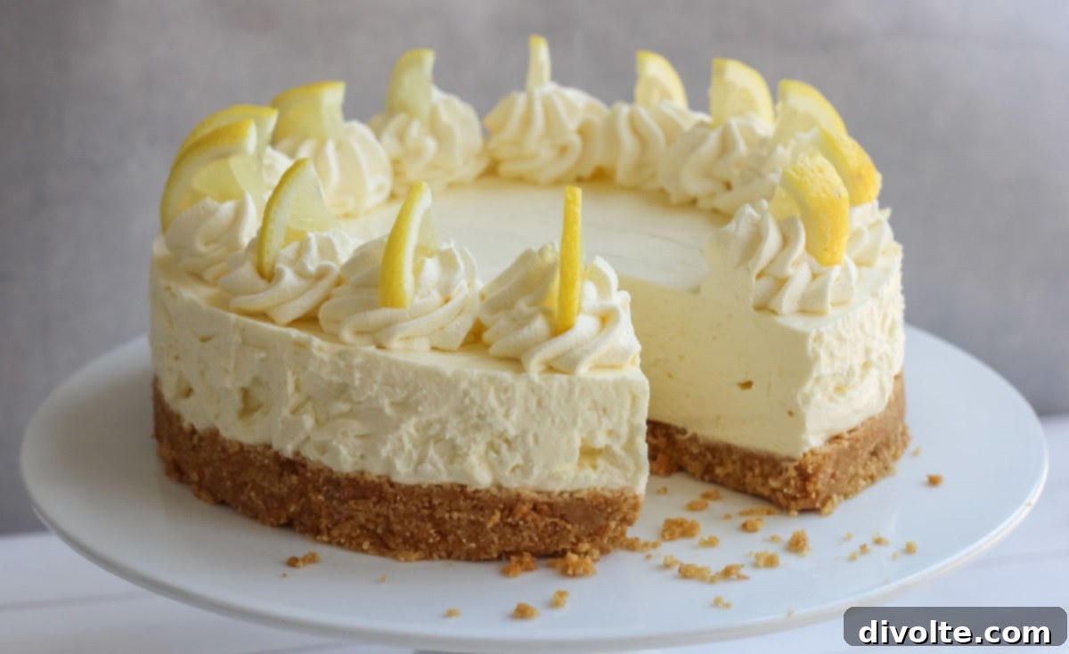 Fresh and Zesty Lemon Cheesecake