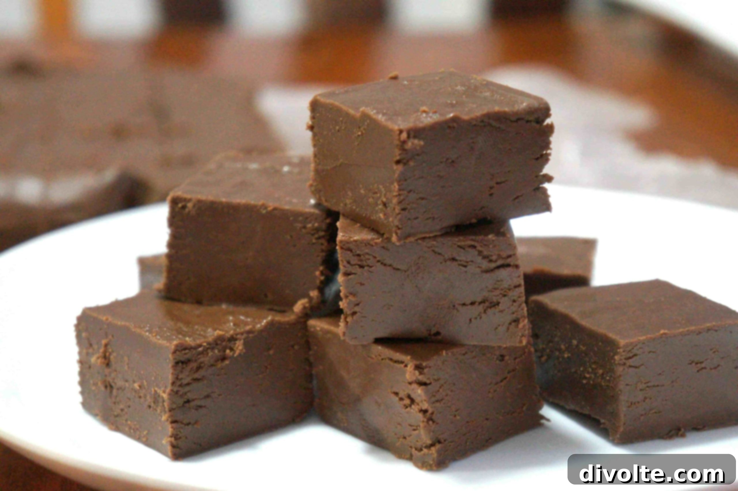 Ultimate Peanut Butter Chocolate Fudge 2 peanut-butter-chocolate-fudge-recipe