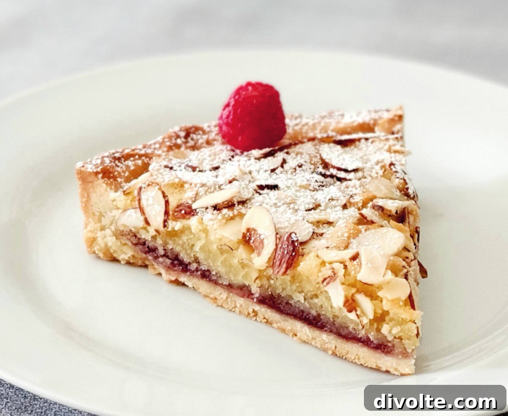 Irresistible Raspberry Almond Tarts 2 raspberry-almond-tarts-recipe